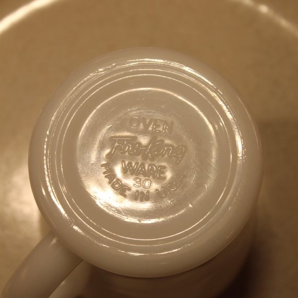 Vintage Fire King Anchor Hocking White Milk Glass D Handle Coffee Cup Mug. - Picture 2 of 4